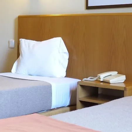 Flag Porto Maia ホテル 3*