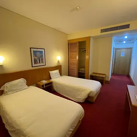 ホテル Flag Porto Maia 3*