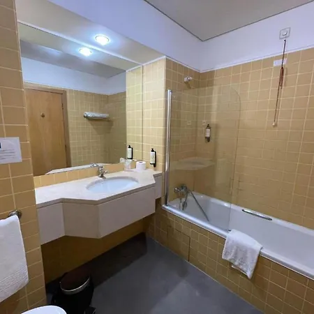 ホテル Flag Porto Maia Águas Santas