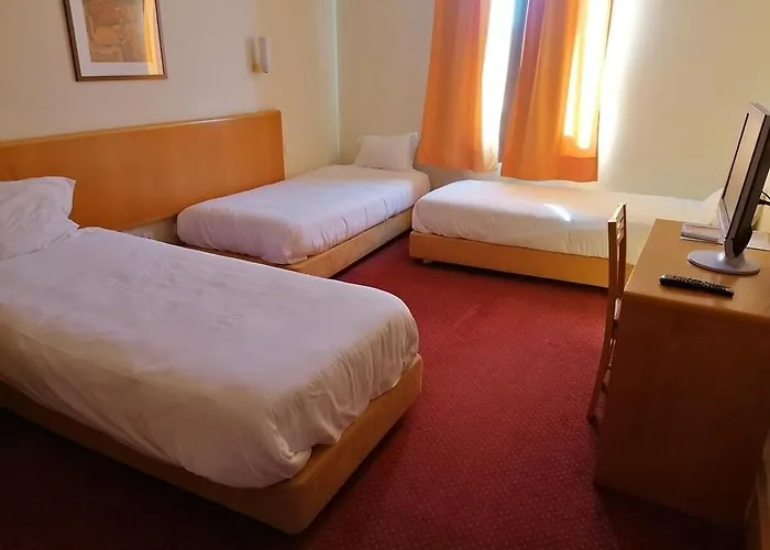 Flag Porto Maia Hotel 3*