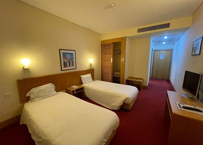 Hotel Flag Porto Maia 3*