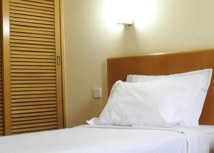 Flag Porto Maia Hotel 3*